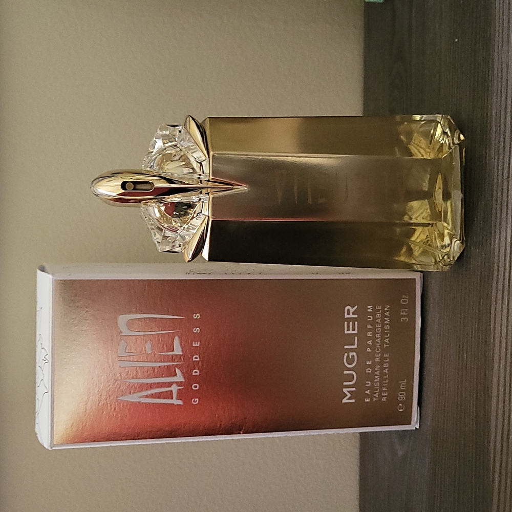Mugler Alien Goddess Parfum
